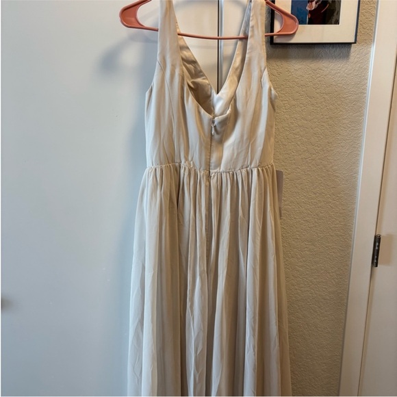 NWT AZAZIE Elegant Bridesmaid/ Prom V-Neck Dress in Frost - Picture 5 of 5